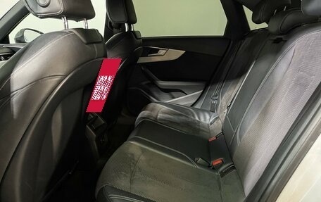 Audi A4, 2017 год, 2 720 000 рублей, 10 фотография