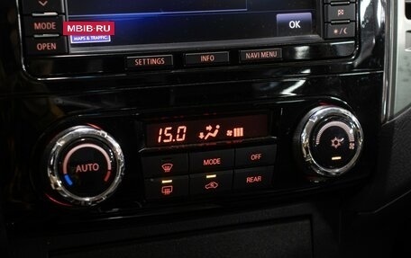 Mitsubishi Pajero IV, 2014 год, 2 549 000 рублей, 19 фотография