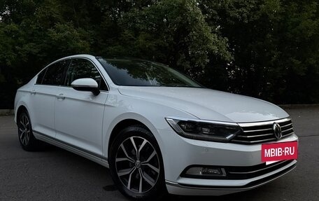 Volkswagen Passat B8 рестайлинг, 2018 год, 2 600 000 рублей, 7 фотография