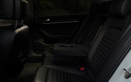 Volkswagen Passat B8 рестайлинг, 2018 год, 2 600 000 рублей, 21 фотография