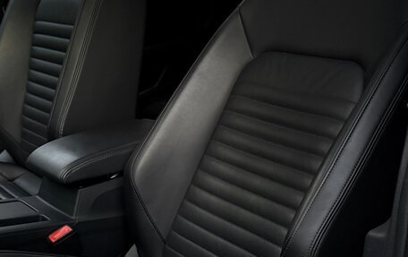 Volkswagen Passat B8 рестайлинг, 2018 год, 2 600 000 рублей, 17 фотография