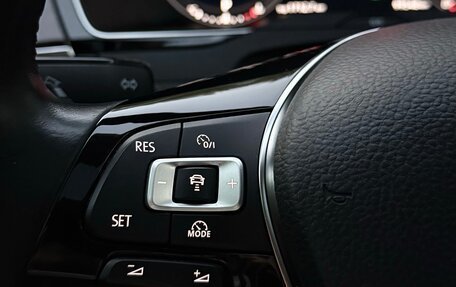 Volkswagen Passat B8 рестайлинг, 2018 год, 2 600 000 рублей, 23 фотография