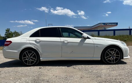 Mercedes-Benz E-Класс, 2011 год, 1 330 000 рублей, 11 фотография