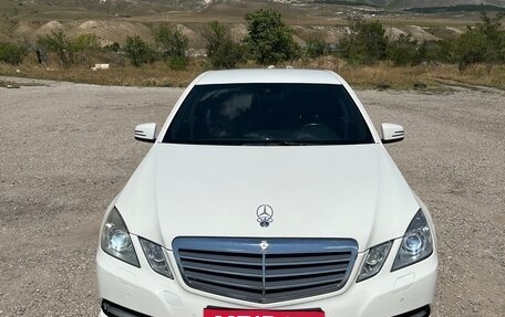 Mercedes-Benz E-Класс, 2011 год, 1 330 000 рублей, 17 фотография