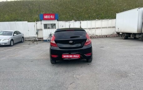 Hyundai Solaris II рестайлинг, 2012 год, 680 000 рублей, 9 фотография