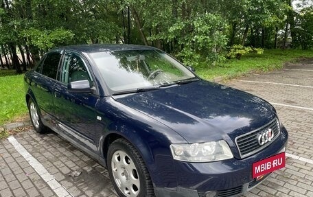 Audi A4, 2002 год, 520 000 рублей, 2 фотография