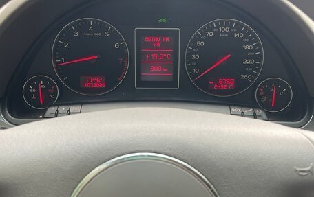 Audi A4, 2002 год, 520 000 рублей, 16 фотография