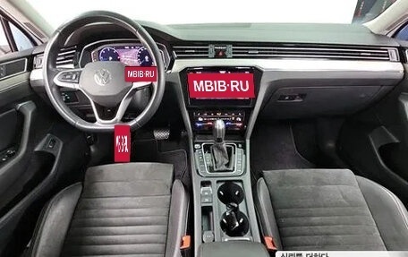 Volkswagen Passat B8 рестайлинг, 2021 год, 2 200 000 рублей, 8 фотография