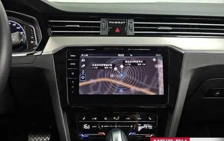 Volkswagen Passat B8 рестайлинг, 2021 год, 2 200 000 рублей, 11 фотография
