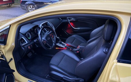 Opel Astra J, 2013 год, 1 290 000 рублей, 5 фотография