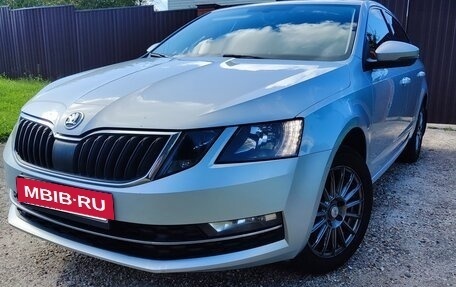 Skoda Octavia, 2019 год, 1 800 000 рублей, 2 фотография