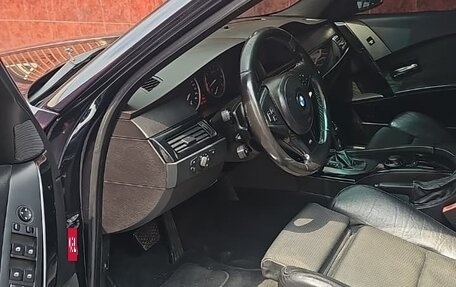 BMW 5 серия, 2004 год, 1 100 000 рублей, 6 фотография