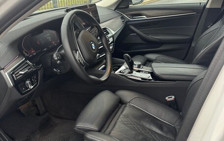 BMW 5 серия, 2021 год, 4 790 000 рублей, 8 фотография
