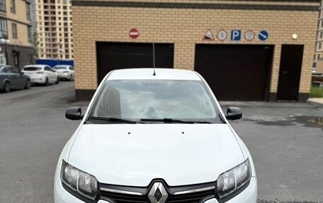 Renault Logan II, 2017 год, 595 000 рублей, 1 фотография