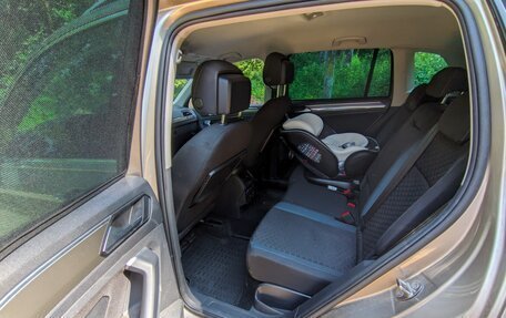 Volkswagen Tiguan II, 2019 год, 2 400 000 рублей, 8 фотография