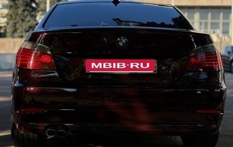 BMW 5 серия, 2007 год, 1 250 000 рублей, 5 фотография
