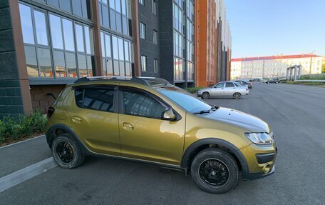Renault Sandero II рестайлинг, 2015 год, 900 000 рублей, 5 фотография
