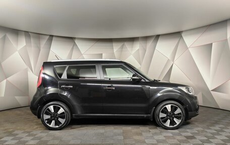 KIA Soul II рестайлинг, 2017 год, 1 379 000 рублей, 6 фотография