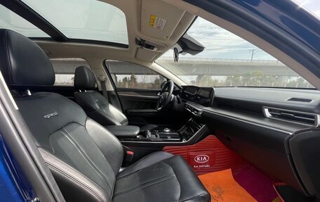 KIA K5, 2020 год, 2 500 000 рублей, 34 фотография