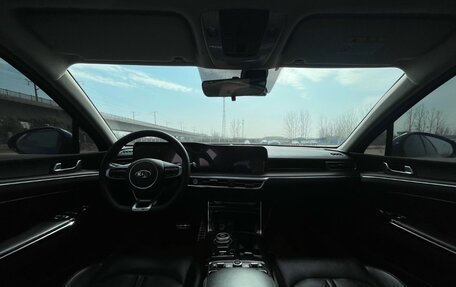 KIA K5, 2020 год, 2 500 000 рублей, 24 фотография