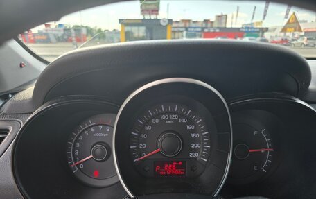 KIA Rio III рестайлинг, 2014 год, 1 050 000 рублей, 8 фотография