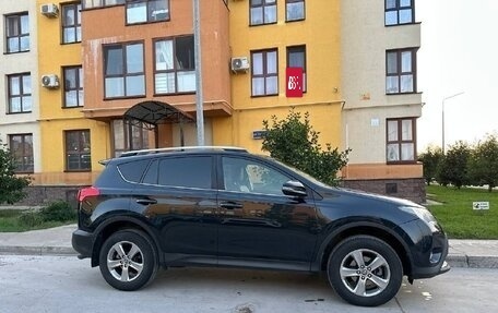 Toyota RAV4, 2015 год, 2 380 000 рублей, 12 фотография