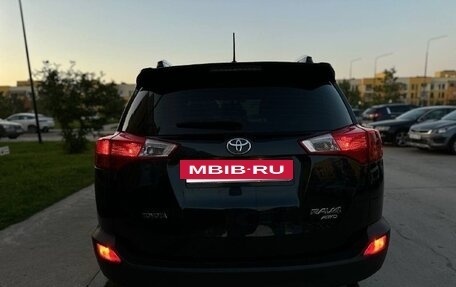 Toyota RAV4, 2015 год, 2 380 000 рублей, 21 фотография