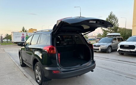 Toyota RAV4, 2015 год, 2 380 000 рублей, 26 фотография
