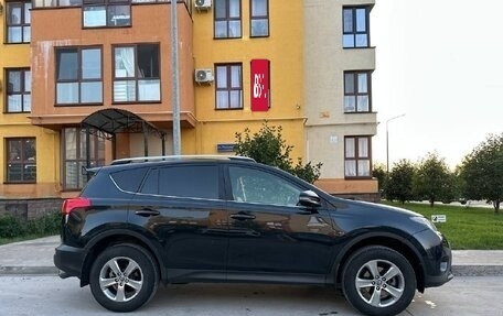 Toyota RAV4, 2015 год, 2 380 000 рублей, 28 фотография