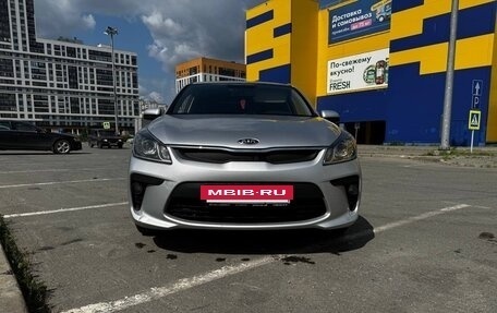 KIA Rio IV, 2017 год, 1 300 000 рублей, 3 фотография