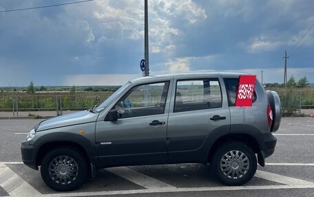 Chevrolet Niva I рестайлинг, 2009 год, 480 000 рублей, 2 фотография