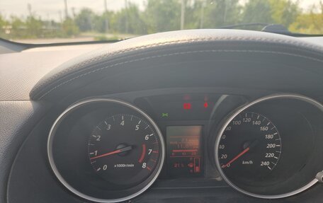 Mitsubishi Outlander III рестайлинг 3, 2010 год, 1 089 000 рублей, 16 фотография