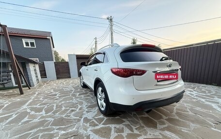 Infiniti FX II, 2010 год, 1 900 000 рублей, 12 фотография