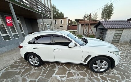 Infiniti FX II, 2010 год, 1 900 000 рублей, 11 фотография