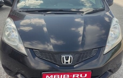 Honda Fit III, 2010 год, 780 000 рублей, 1 фотография