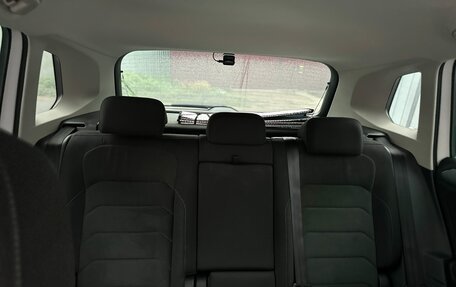 Volkswagen Tiguan II, 2021 год, 2 800 000 рублей, 20 фотография