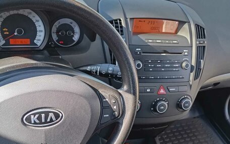 KIA cee'd I рестайлинг, 2007 год, 750 000 рублей, 6 фотография