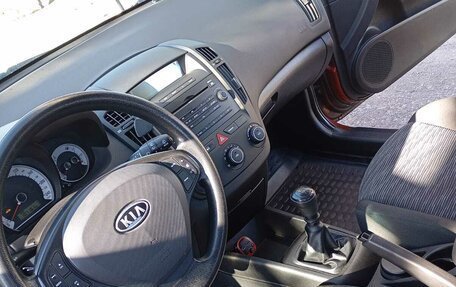 KIA cee'd I рестайлинг, 2007 год, 750 000 рублей, 20 фотография