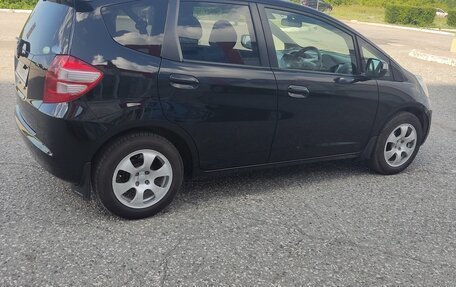 Honda Fit III, 2010 год, 780 000 рублей, 8 фотография
