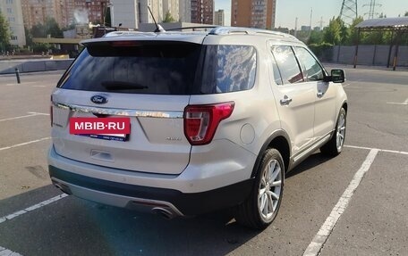 Ford Explorer VI, 2017 год, 2 850 000 рублей, 5 фотография
