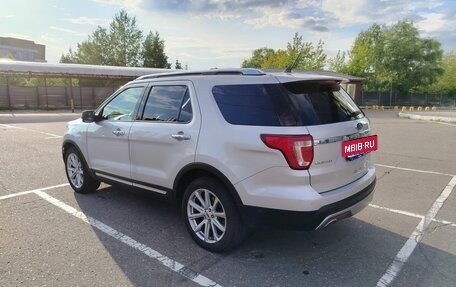 Ford Explorer VI, 2017 год, 2 850 000 рублей, 10 фотография
