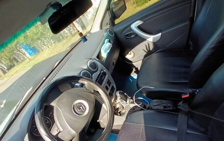 Renault Logan I, 2014 год, 410 000 рублей, 6 фотография