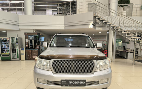 Toyota Land Cruiser 200, 2009 год, 2 550 000 рублей, 2 фотография