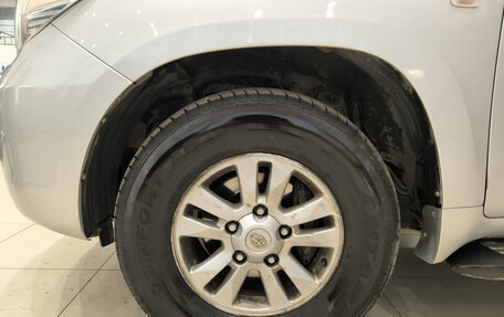 Toyota Land Cruiser 200, 2009 год, 2 550 000 рублей, 22 фотография