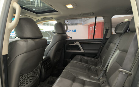 Toyota Land Cruiser 200, 2009 год, 2 550 000 рублей, 15 фотография