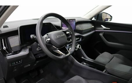 Skoda Kodiaq, 2025 год, 4 800 000 рублей, 10 фотография