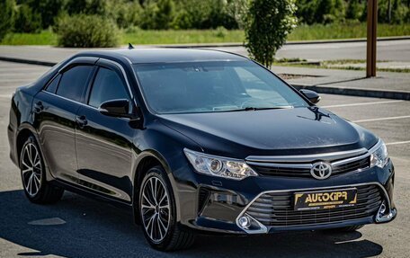 Toyota Camry, 2015 год, 1 800 000 рублей, 2 фотография
