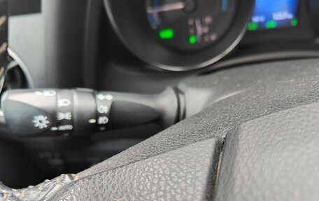 Toyota Auris II, 2018 год, 2 070 000 рублей, 6 фотография