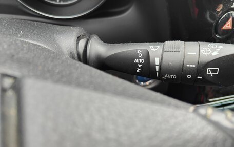 Toyota Auris II, 2018 год, 2 070 000 рублей, 10 фотография