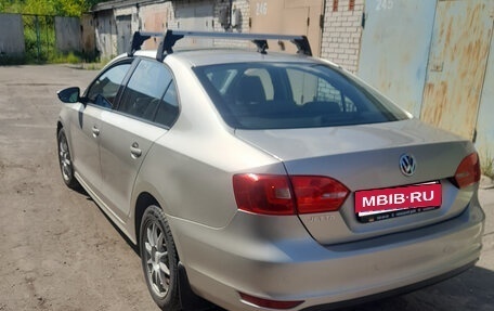 Volkswagen Jetta VI, 2012 год, 800 000 рублей, 2 фотография